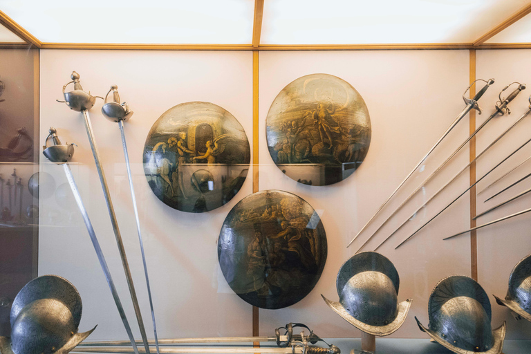 Venice: Exclusive Doge’s Palace Tour with Local Aperitivo English Tour