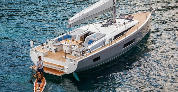 Santorini: Luxury Private Sailing Cruise Experience