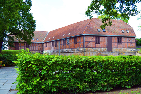 Akershus Fortress & Norway Home Front Museum Private Tour 2-hour: Akershus Fortress Tour