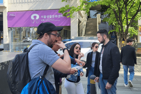 Seoul: Gwangjang Market Netflix Food Tour Group Tour with 3 street food tasting