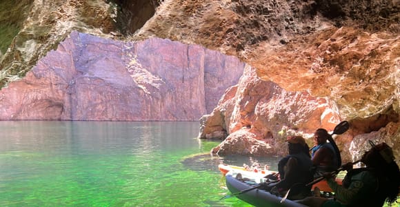 Las Vegas: Colorado River zur Emerald Cave Halbtagskajak
