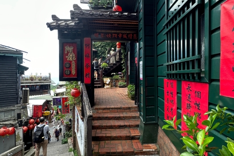🏮Discover Taiwan's Charms: Jiufen & Shifen Private Day Tour Discover Taiwan's Charms: Jiufen & Shifen Private Day Tour