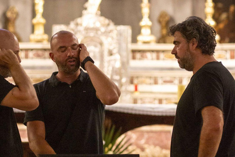 باستيا: الأساطير، زيارة غير عاديةباستيا: ليه ليجيندين، زيارة غير عادية