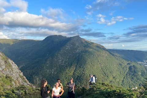 BERGEN I Fløyen Activo - Magische Natur - Wandertour