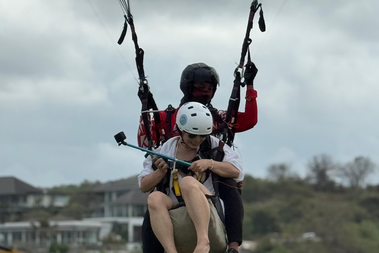 Bali: Timbis, Panda, Ulu Beach Tandem Paragliding Experience Bali: Paragliding only transfer Without activity ticket