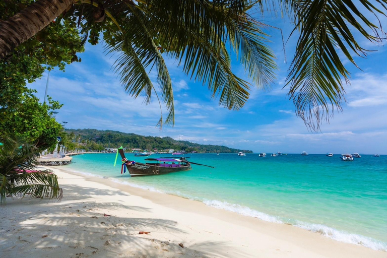 Phuket: Phi Phi, Maya Bay & Maiton Island Tour by Catamaran