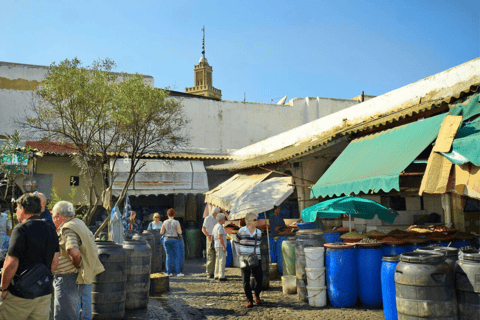 Casablanca: Layover Sightseeing Tour with Airport Transfer Layover including the Moroccan Hammam and traditional Dinner