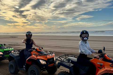 Agadir: Excursión en quad al atardecer por las dunas y la playa