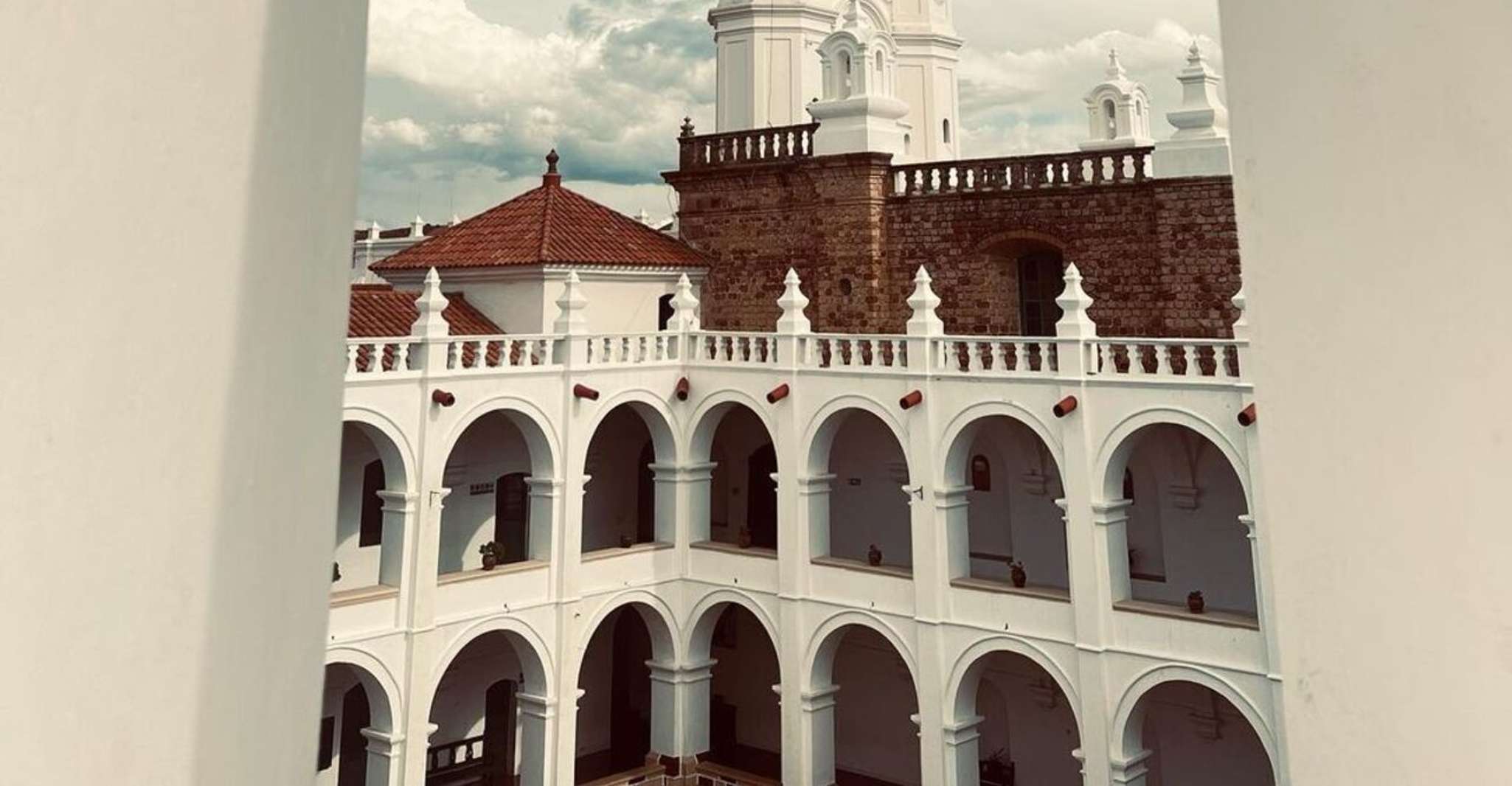 Walking tour in Sucre, History, Culture & Amazing Views - Housity