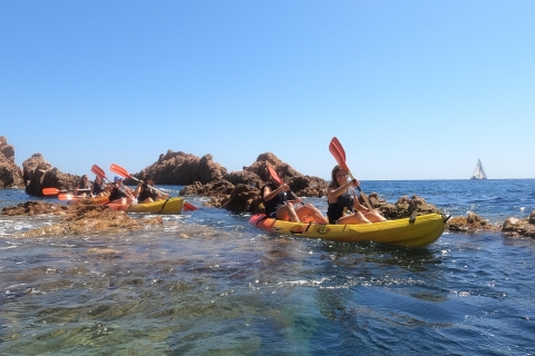 Costa Brava: kajak- en snorkeltocht met lunch en bier
