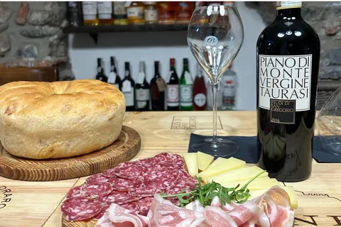 Cata de vinos con maridaje en el Lago Como