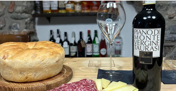 Lake Como: Wine Tasting & Food Pairing in a Cozy Enoteca