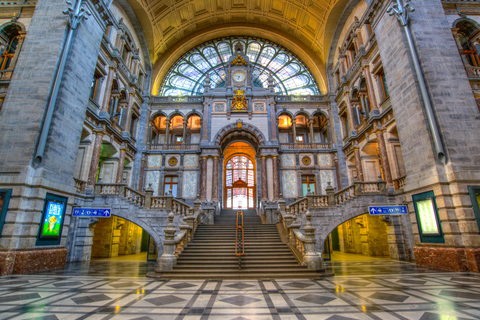 Antwerp Day Trip by Train: Small-Group Tour Spanish tour