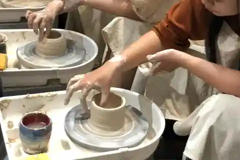 Hanoi: Pottery Making Class for Beginners