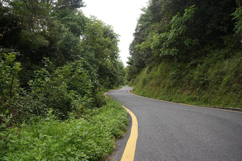 Kathmandu: Nagarkot Sunset Tour with Himalayan Views Kathmandu: Nagarkot and Bhaktapur Durbar Square with dinner