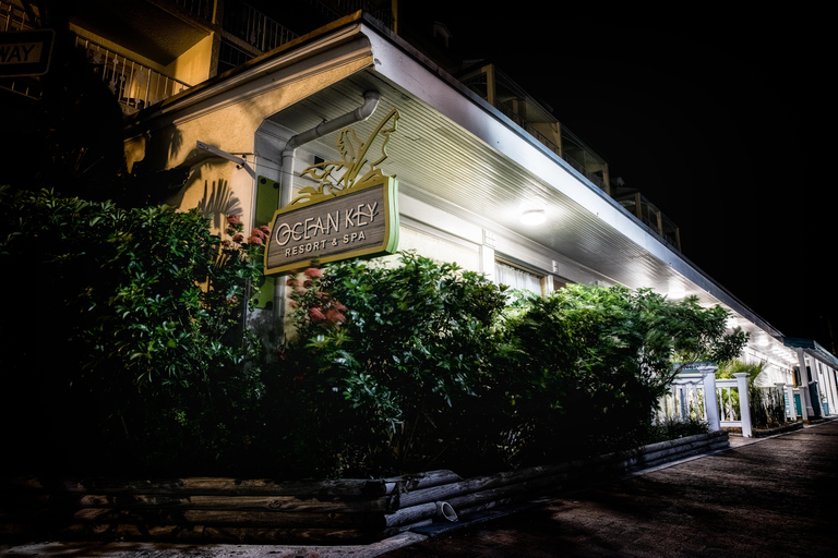 Key West Ghost Tours: Southernmost Shadows and Ghosts