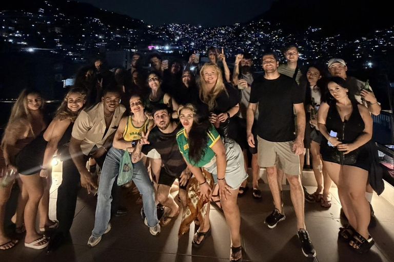 Pubcrawl & Real Favela Party in Rocinha with Locals