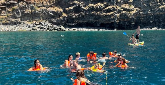 Funchal: Morning/Sunset Catamaran Tour w/ Open Bar & Snacks