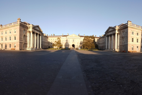 Complete tour of the Old Library of Dublin and the Book of Kells Full tour of Dublin's Old Library and the Book of Kells