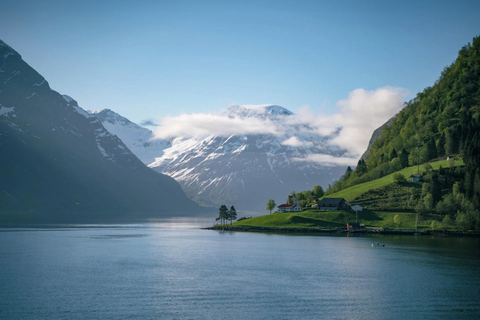 Ålesund-Sæbø rondreis (1,5 uur stop in Sæbø)