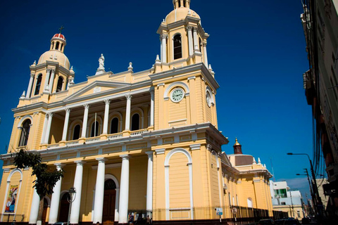 Lima: Ciudad, Trujillo y Chiclayo en 6 días