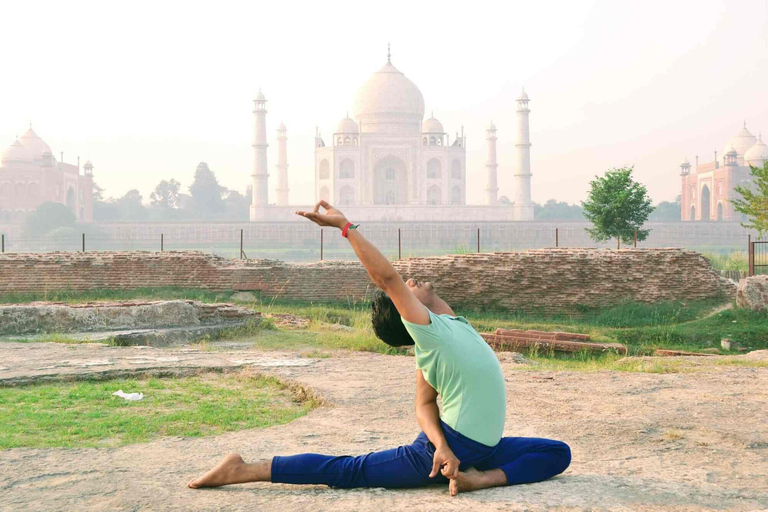 Yogaklasser med Taj Mahal-tur