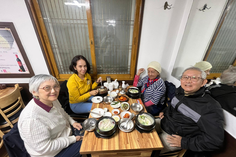 Busan: Private City Tour with Local Guide and Van