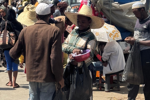 Addis Abeba: Halbtägige Shopping- und Stadtrundfahrt