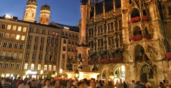 Munich: Award-Winning Ghosts & Spirits Night Walk in English