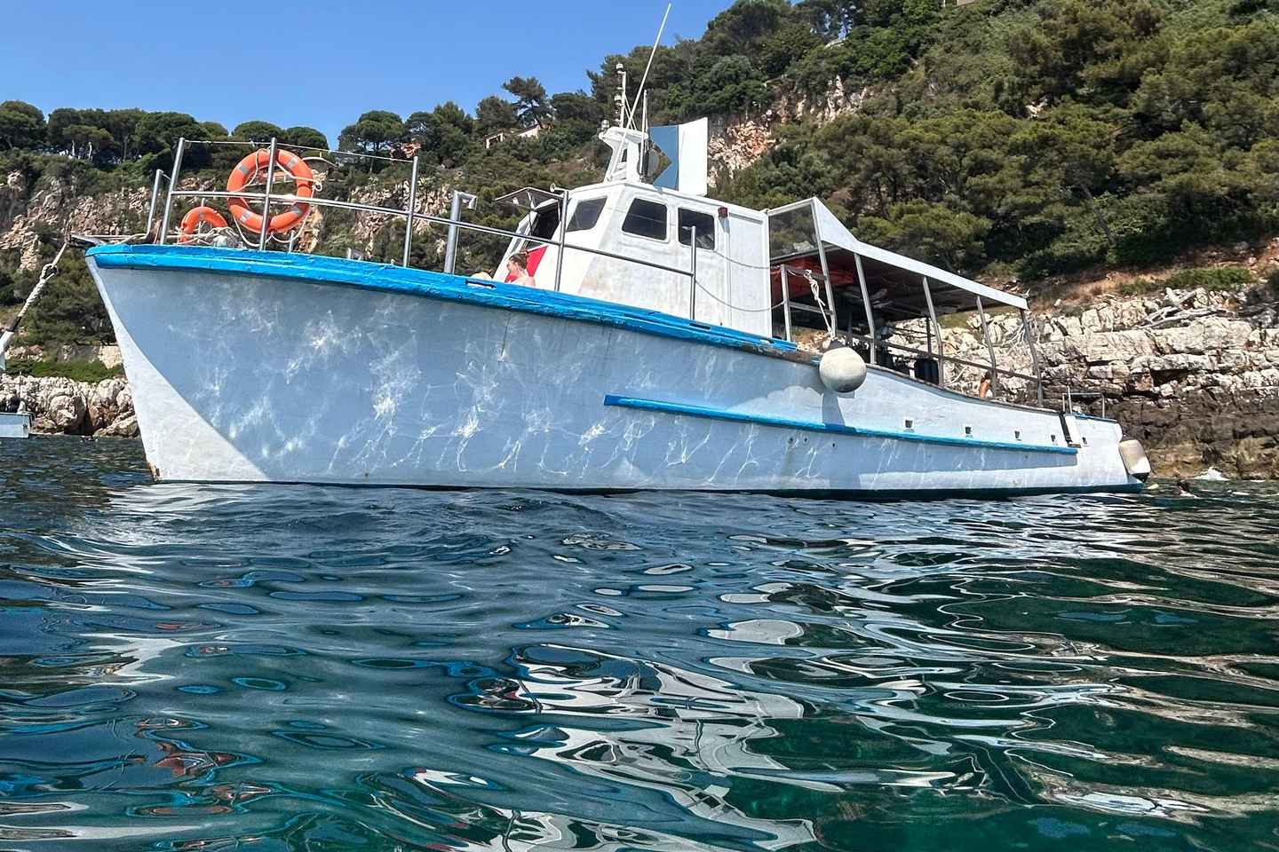 尼斯出发：维尔弗朗什海湾游泳与浮潜船游