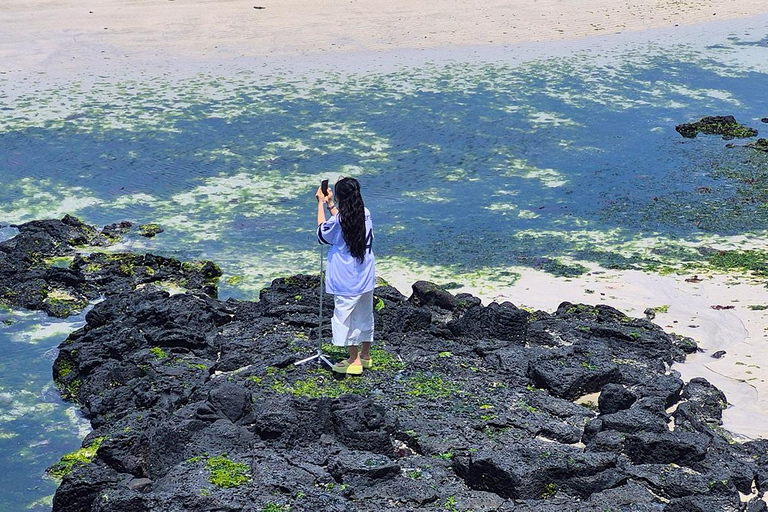 Jeju: UNESCO WestSouth & East Highlights 2 Days Combo Tour