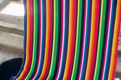 Quito Historic Center: Poncho Museum & Finger Painting Workshop & Souvenir Quito's Historic Center: Poncho Museum, Finger Painting Workshop, and Souvenir