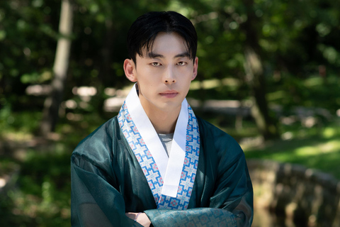 Wear Hanbok in a Hanok & Create Your Korean Name