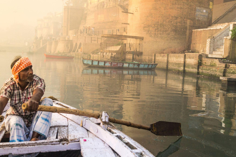 Nascer do sol em Banaras com passeio de barco e Ganga Aarti