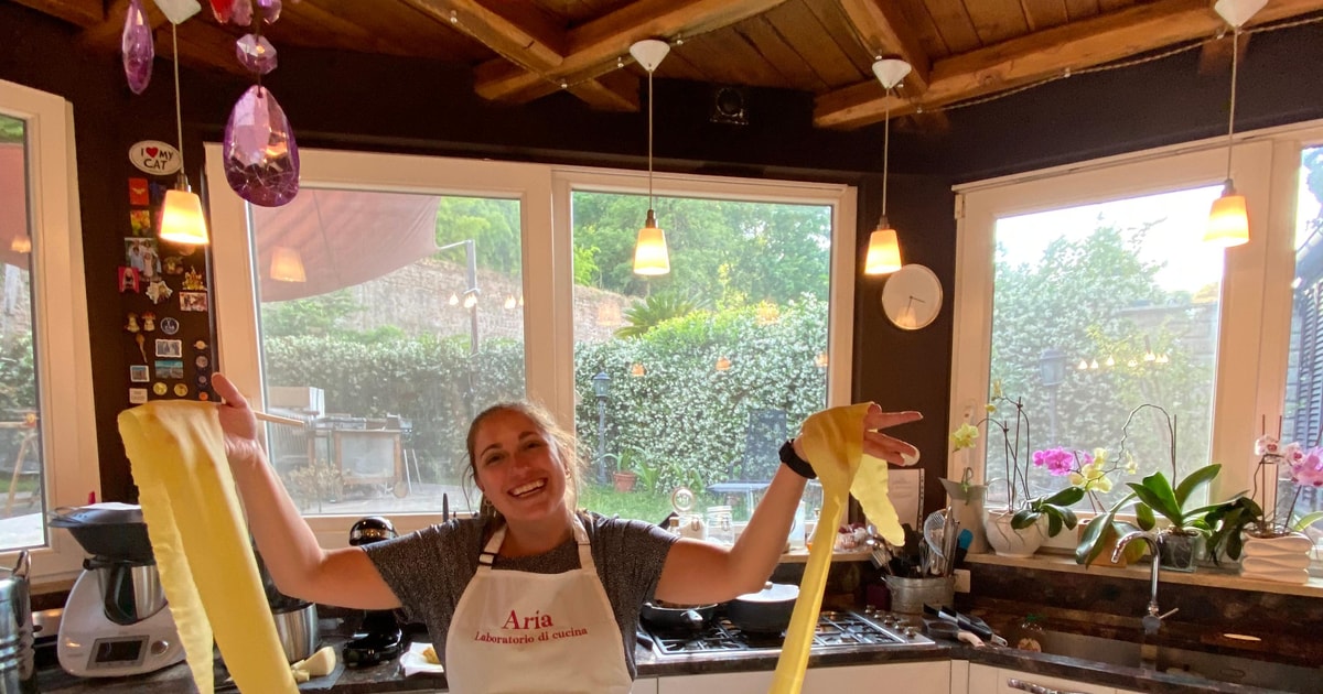 Aprende a preparar Pasta fresca y Tiramisú a la Trastevere GetYourGuide