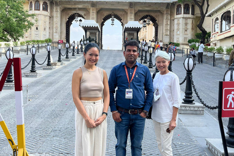 Udaipur City Palace Tour with Entry Ticket & Guide