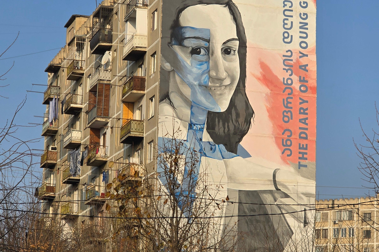 Tbilisi: Soviet District Tour with Local Family Visit