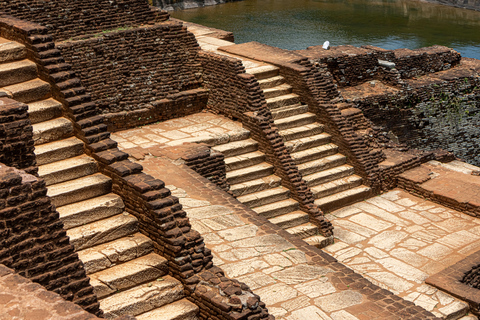 Colombo Airport: Private Transfer to Sigiriya/Dambulla/Kandy Private Car with Driver – Up to 50 km