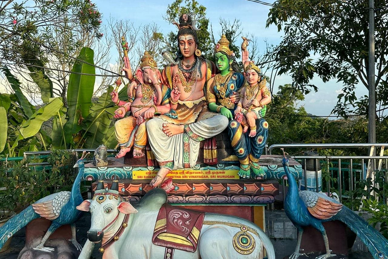 Penang: Penang Hill Sunrise Tour with Morning Market Visit