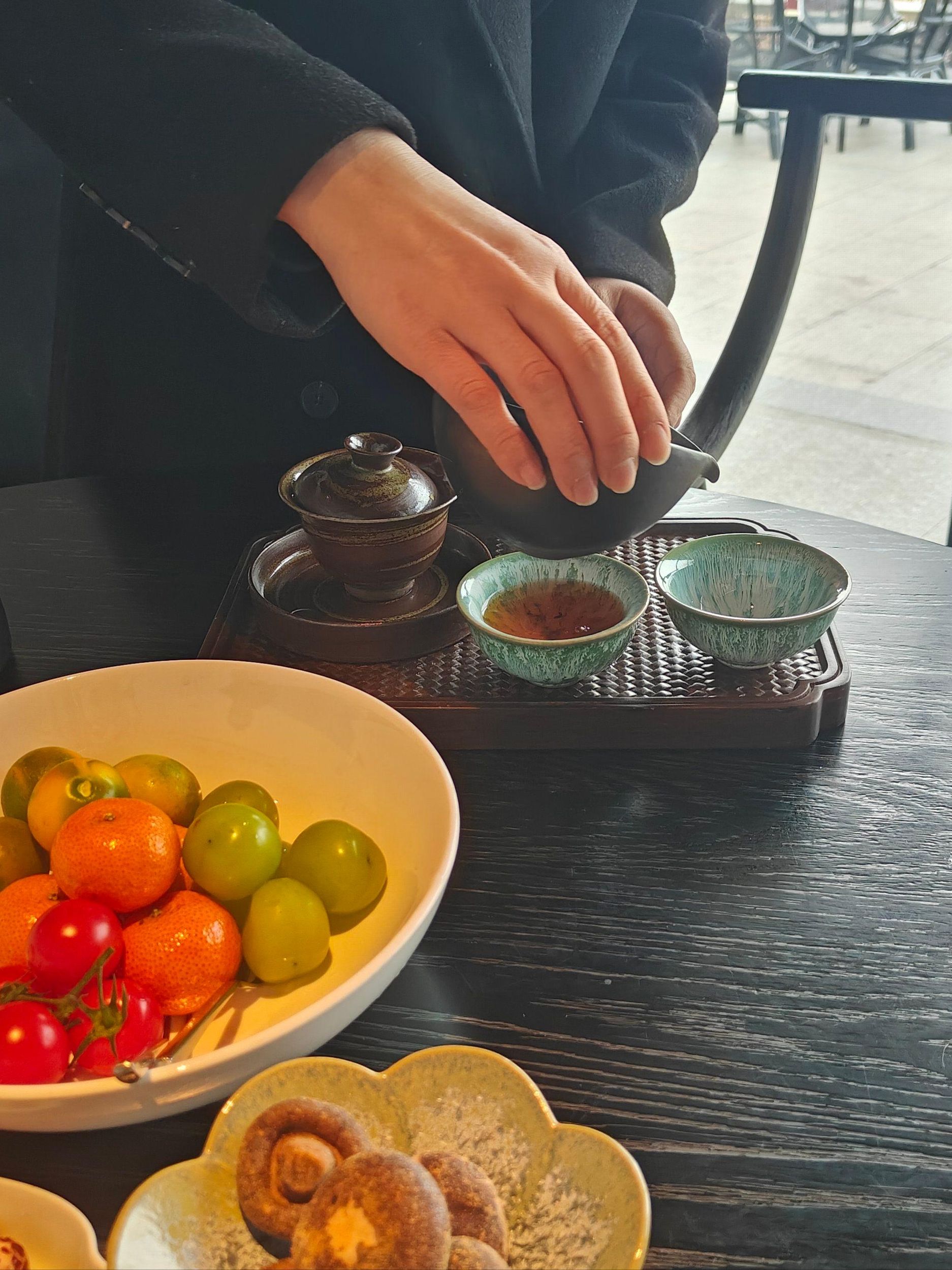 Hangzhou: Teemarkt-Tour und Tee-Workshop