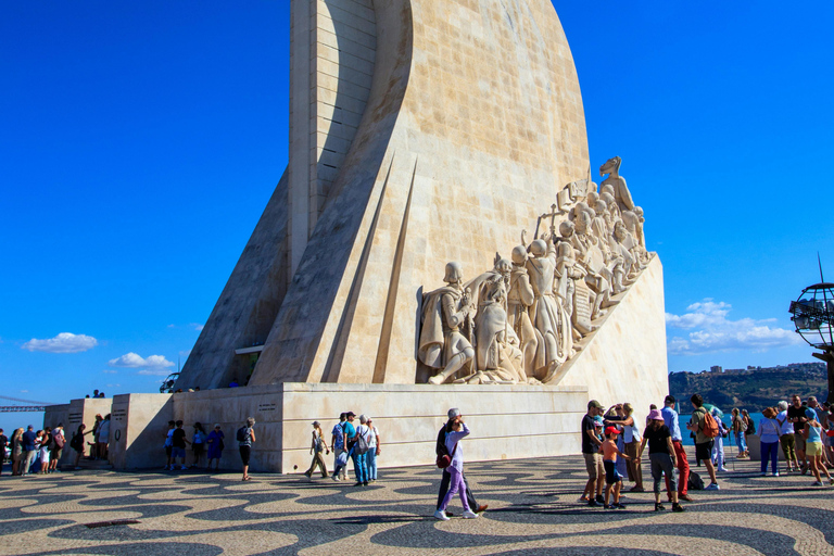 Lisbon: Private Tuk-Tuk Tour with Local Guide & Viewpoints Lisbon Highlights: Old Town & Belém Private + Pickup .