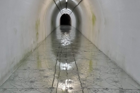 De Sarajevo : Le bunker secret de Tito : Mystère de l'Arc D-0