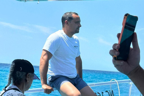 Curaçao: Beach Hopping and Snorkling Clear Bottom Boat Tour
