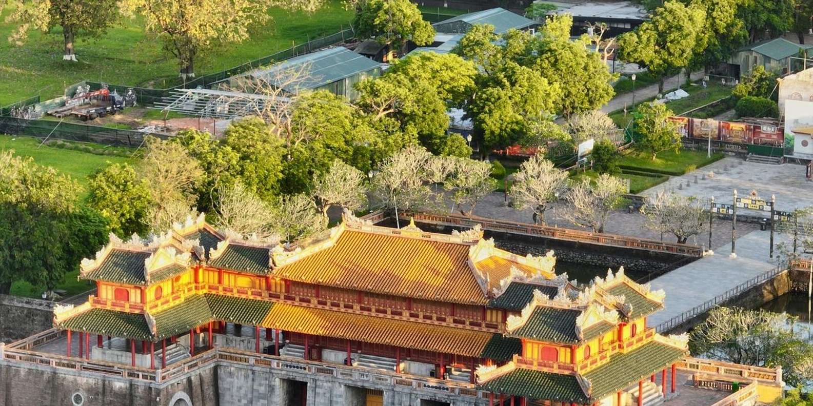 峴港：順化皇城、皇陵及佛塔一日遊| GetYourGuide