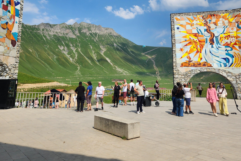 Tbilisi: Kazbegi Day Trip with Gergeti Trinity Church