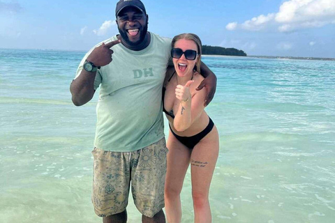 ZANZIBAR: Day in Paradise Nakupenda Sandbank + Beach Dining Private transport from anywhere in Zanzibar