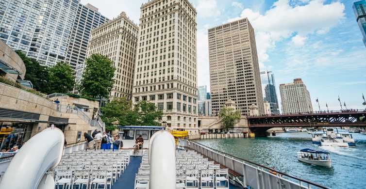 Chicago River 1.5 Hour Guided Architecture Cruise
