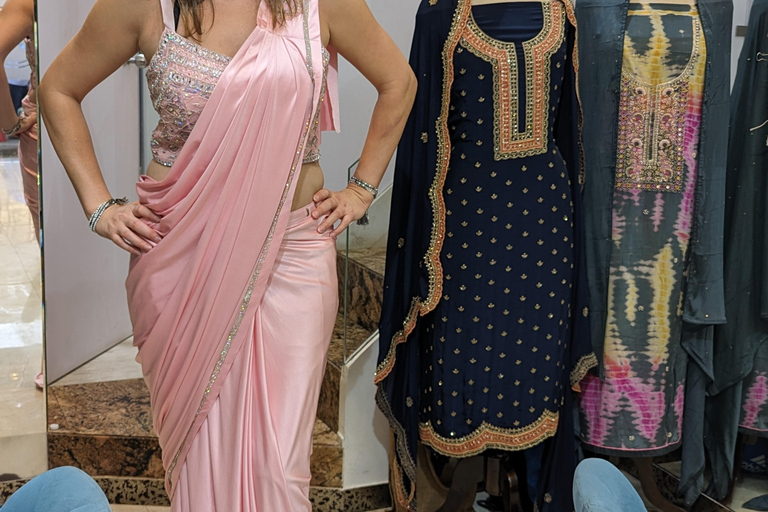 Mumbai: Tour de compras de moda com personal shopperMumbai: Experiência de personal shopper nos subúrbios