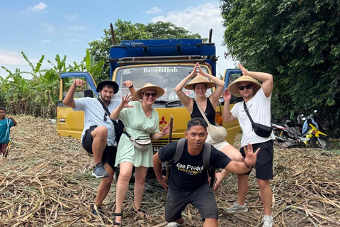 Yogyakarta: Cooking Class & Countryside Bike Tour with Lunch