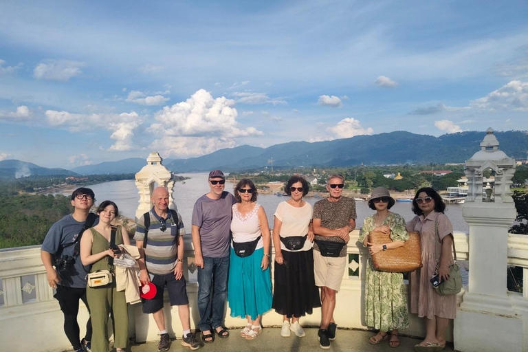 Chiang Rai: Popular Sightseeing Tour 7 places , Buffet Lunch Chiang Rai: Popular Sightseeing Tour 7 places ,Buffet Lunch